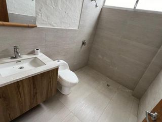 Foto 16 de casa de venta en manta zona santa marianita Y/T
