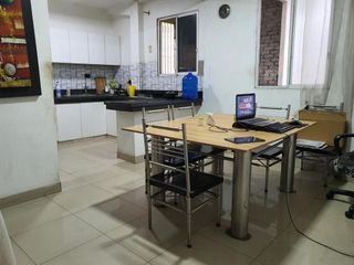 Foto 4 de casa comercial de venta en manta Zona Norte D/Q