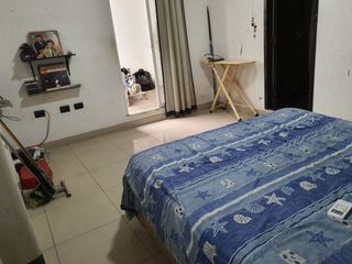 Foto 7 de casa comercial de venta en manta Zona Norte D/Q