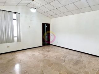 Foto 12 de Alquilo Casa en Ciudadela Los Álamos, zona Atarazana, Norte de Guayaquil.