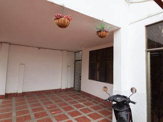Foto 8 de casa de venta en manta zona centro gr