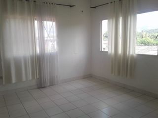 Foto 9 de Casa Esquinera en Venta dividida en 4 apartamentos Rentando
