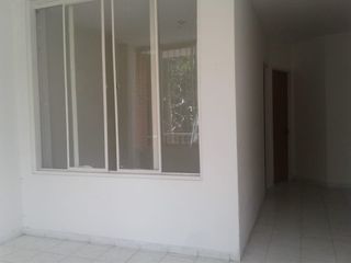 Foto 17 de Casa Esquinera en Venta dividida en 4 apartamentos Rentando