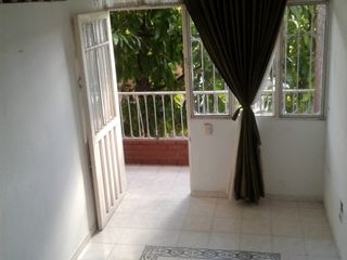 Foto 10 de Casa en Venta de 3 pisos dividida en 2 Apartamentos en Melgar