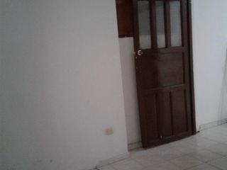 Foto 17 de Casa en Venta de 3 pisos dividida en 2 Apartamentos en Melgar