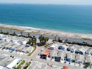 Foto 5 de Urbanización Villa Marina - Capaes, casa de 2 pisos, 3 dormitorios y balcón.