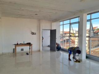 Foto 4 de Local Comercial En Alquiler A Un Paso Del Hospital Regional
