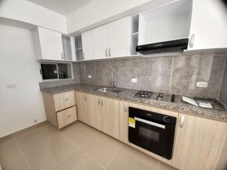 Foto 3 de ARRIENDO APARTAMENTO SEPTIMO PISO SENDEROS DE MULI PALMIRA