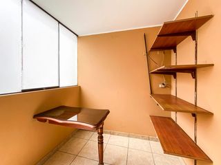 Foto 9 de Vendo Duplex En Calle Las Violetas - Urb Los Jardines (Smp)