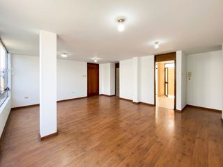 Foto 17 de Vendo Duplex En Calle Las Violetas - Urb Los Jardines (Smp)