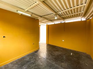 Foto 19 de Vendo Duplex En Calle Las Violetas - Urb Los Jardines (Smp)