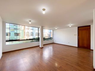 Foto 20 de Vendo Duplex En Calle Las Violetas - Urb Los Jardines (Smp)