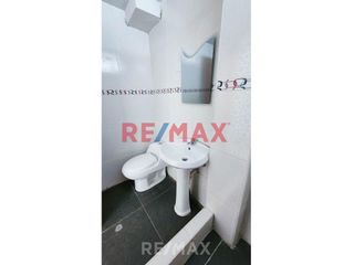 Foto 8 de Venta De Departamento En 3Er Piso En El Agustino