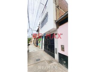 Foto 14 de Venta De Departamento En 3Er Piso En El Agustino