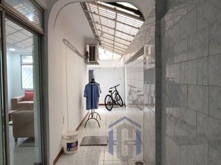 Foto 17 de Casa remodelada en venta en el barrio Centenario - Sur de Guayaquil