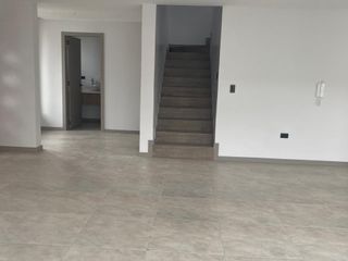 Foto 14 de LINDA CASA POR ESTRENAR