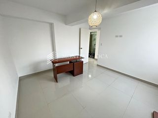 Foto 6 de VENDO DEPARTAMENTO DE 3 HABITACIONES CON VISTA AL MAR – MAGDALENA