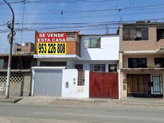 Foto 1 de VENTA DE CASA EN SAN JUAN DE LURIGANCHO