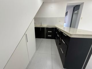 Foto 10 de VENTA DE DEPARTAMENTO EN SAN MARTIN DE PORRES