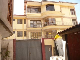 Foto 1 de EN ALQUILER O VENTA AMPLIO INMUEBLE EN AV. CENTENARIO-CUSCO