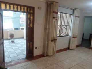 Foto 1 de VENDO AMPLIO DEPARTAMENTO en San Juan de Miraflores