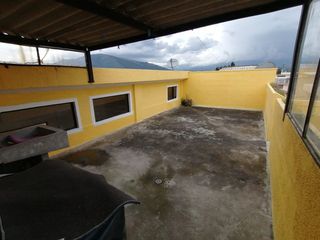 Foto 11 de Conocoto, vendo departamento de 110m2 en conjunto, 3 dormitorios y estacionamiento