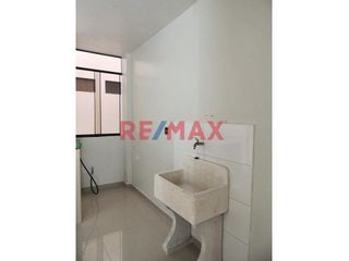 Foto 4 de se vende departamento en San Juan de Miraflores