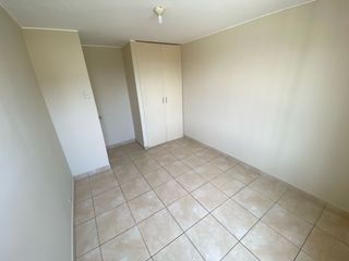 Foto 4 de ALQUILO OFICINA 2° PISO 04 AMBIENTES, Area 87m²- SURCO