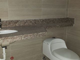 Foto 10 de Vendo Oficina Corporativa en Sky Building – 140 m² + 2 Parqueos