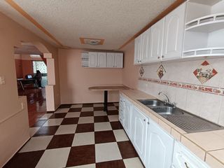 Foto 2 de Casa de Venta en Conjunto - Guamani Sur de Quito