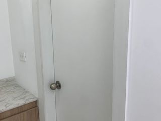 Foto 10 de Oficina de arriendo centro norte de quito cerca a la plaza de las américas