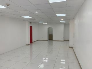 Foto 1 de Oficina de arriendo centro norte de quito cerca a la plaza de las américas