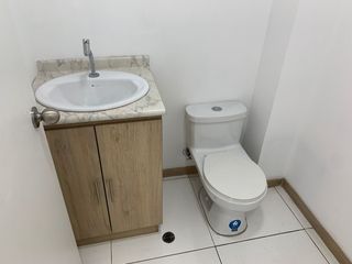 Foto 12 de Oficina de arriendo centro norte de quito cerca a la plaza de las américas
