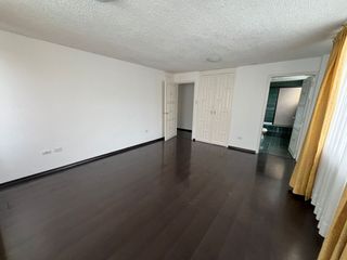 Foto 18 de DENTRO DE LA URBANIZACION EL CONDADO, HERMOSO DEPARTAMENTO EN RENTA