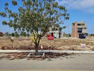 Foto 1 de GRAN VENTA DE TERRENO EN MIRAFLORES COUNTRY CLUB CASTILLA