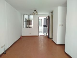 Foto 1 de VENTA DE DEPARTAMENTO 4to. PISO EN LAS TORRES DE SANTA CLARA II, ATE