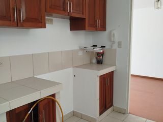 Foto 12 de VENTA DE DEPARTAMENTO 4to. PISO EN LAS TORRES DE SANTA CLARA II, ATE