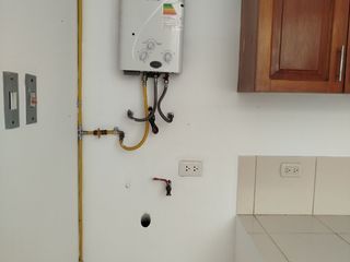 Foto 15 de VENTA DE DEPARTAMENTO 4to. PISO EN LAS TORRES DE SANTA CLARA II, ATE