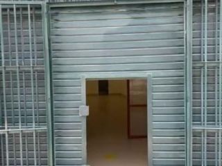 Foto 1 de Local comercial en zona centrica