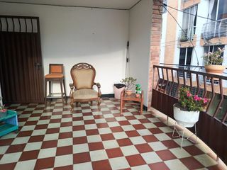 Foto 7 de Venta Amplia Casa Esquinera en San Alonso Bucaramanga