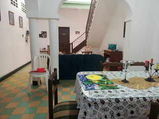 Foto 3 de Venta Amplia Casa Esquinera en San Alonso Bucaramanga