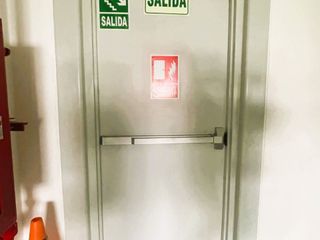 Foto 19 de SE VENDE OFICINA DE 342 M2 - SANTA CATALINA LA VICTORIA