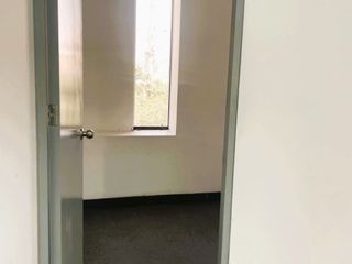Foto 3 de SE VENDE OFICINA DE 342 M2 - SANTA CATALINA LA VICTORIA