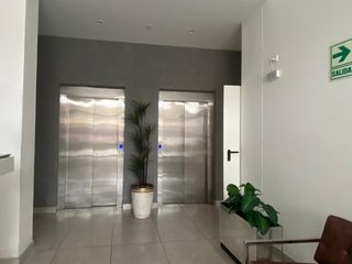 Foto 18 de EN ALQUILER FLAT CON VISTA EXTERNA C/ BALCON. ESTAC + DEPOSITO