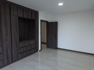 Foto 26 de Moderno departamento con balcón, piscina y áreas sociales en Katamar II - Manta