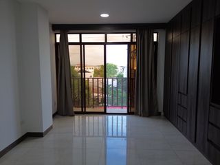 Foto 27 de Moderno departamento con balcón, piscina y áreas sociales en Katamar II - Manta