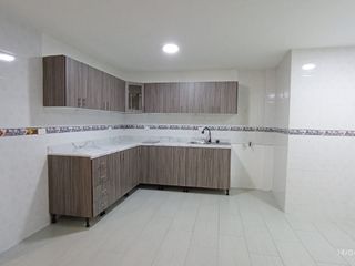 Foto 2 de Arriendo departamento en la Ciudadela Ibarra, Sur de Quito