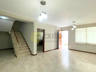 Foto 1 de ALQUILER DE CASA EN LA URB. SAN EDUARDO -PIURA