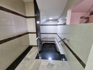 Foto 3 de Alquilo 20 oficinas con Baño Privado para Empresas, Centros Médicos o Educativos