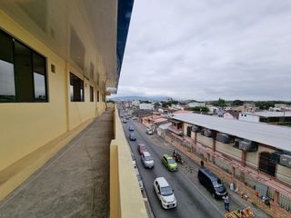 Foto 9 de Alquilo 20 oficinas con Baño Privado para Empresas, Centros Médicos o Educativos